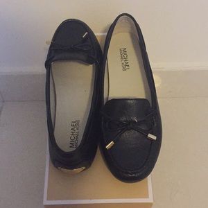 Black Leather Michael Kors Mocassin